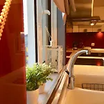 Luxury House In With A Great View Balcony Lägenhet *
