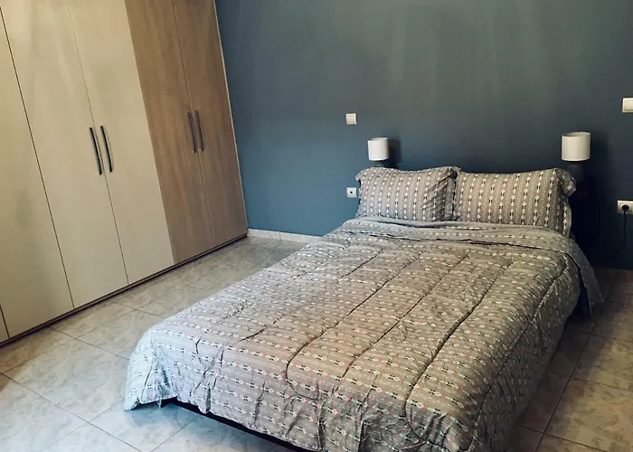 Luxury House In With A Great View Balcony