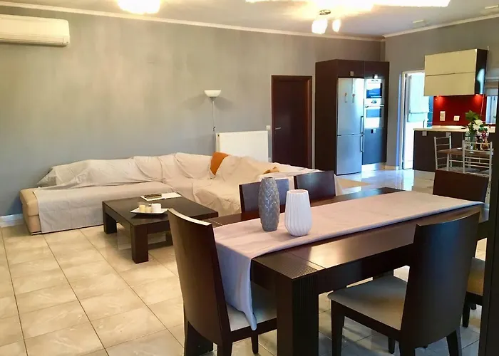 Luxury House In With A Great View Balcony * Nafplion